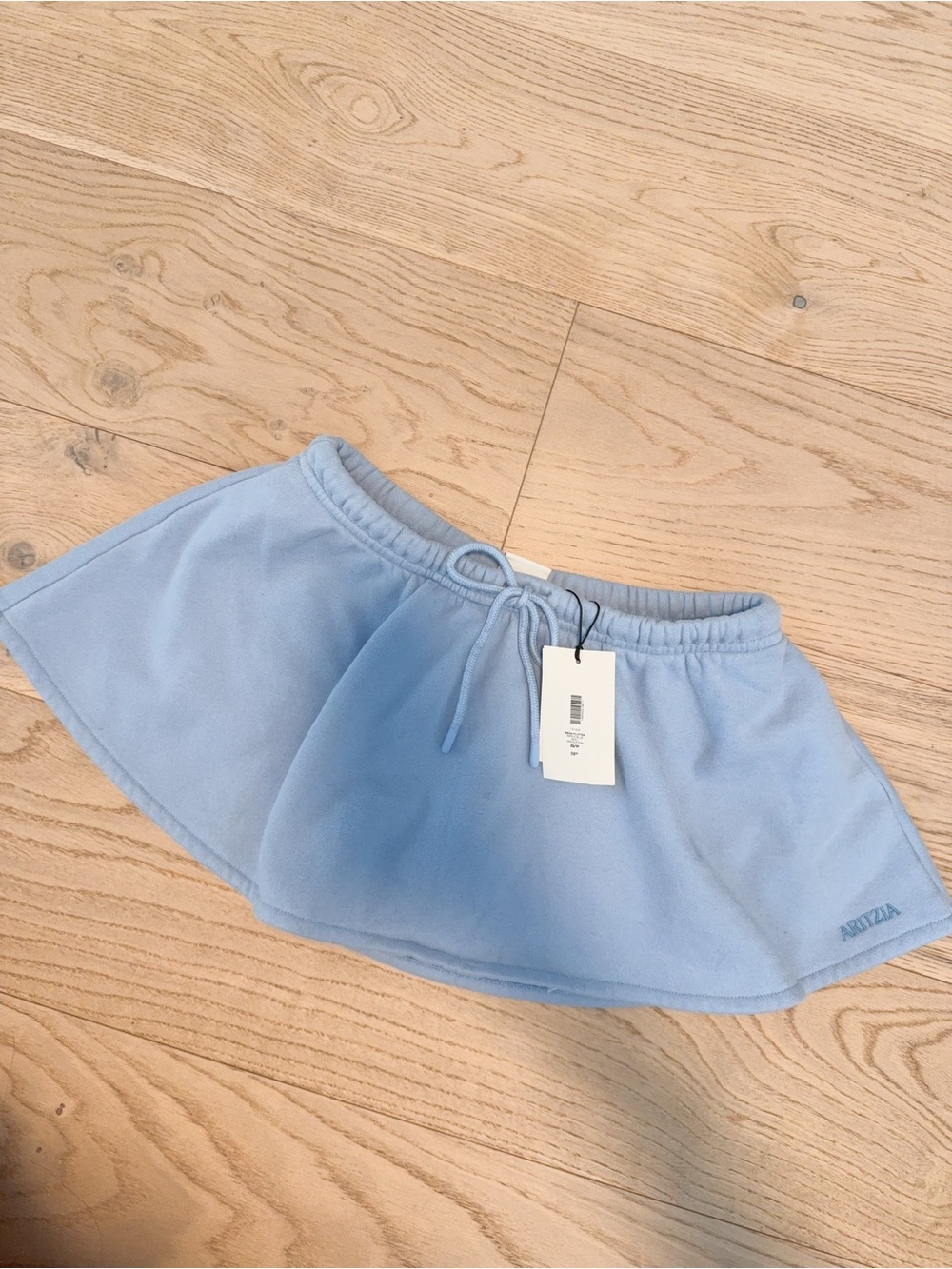 NWT 131525 Aritzia mega flutter skort ripple blue XS